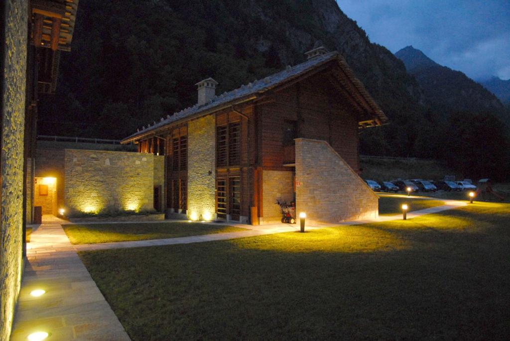 Pietre Gemelle Resort Alagna Valsesia Exterior photo